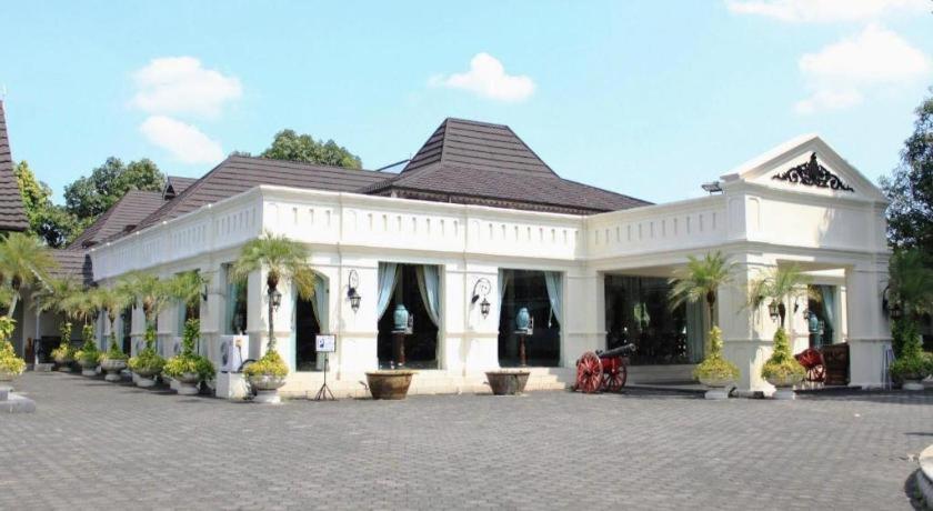 Aziza Syariah Hotel Solo By Horison Extérieur photo